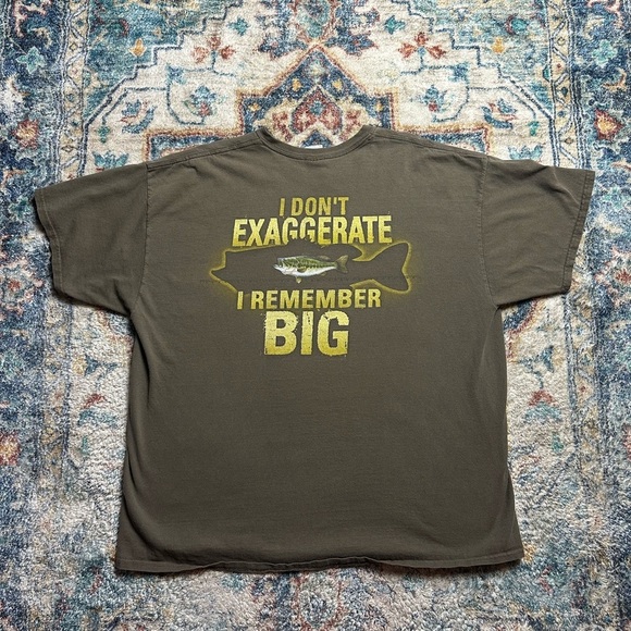 Buckwear Fishing T-shirt Size XXL - Picture 2 of 5